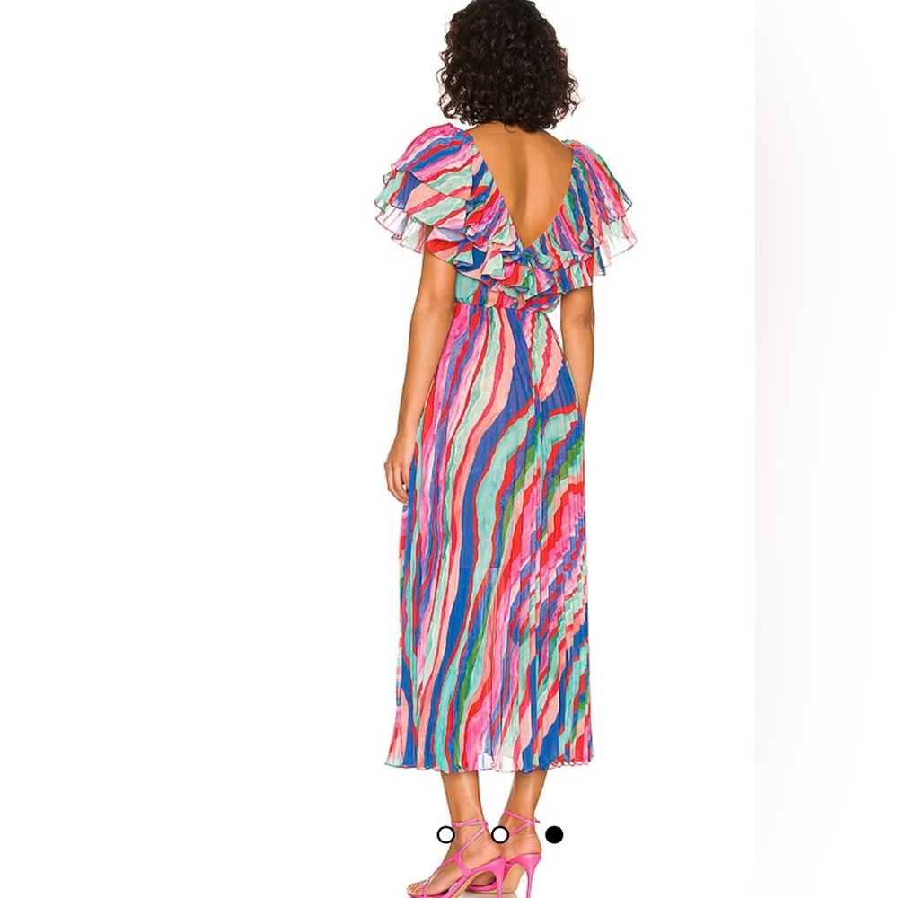 Luisa Pleated Dress in Aventurine Marble - Picture 2 of 3